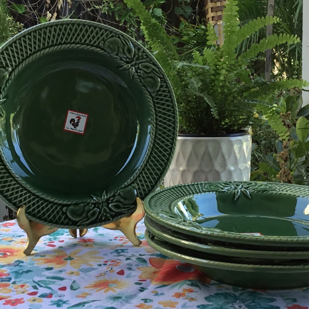 Set of 4 Bordallo Pinheiro Bunny bowls